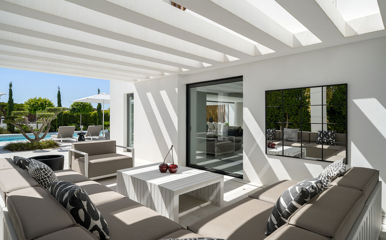 Villa Ira