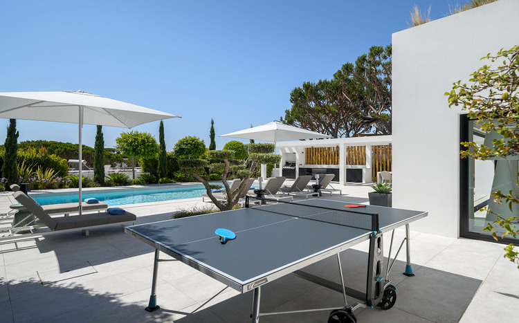 Villa Ira