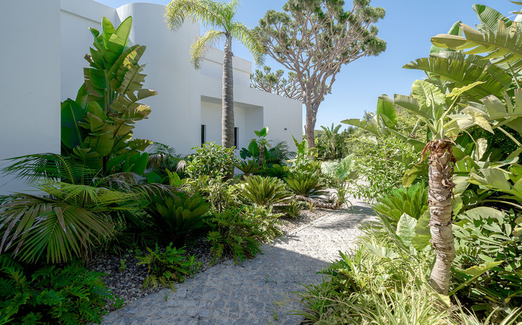 Villa Ira