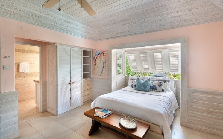 Bon Vivant Sandy Lane