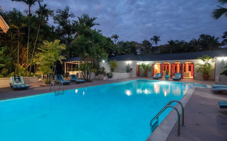 Bon Vivant Sandy Lane