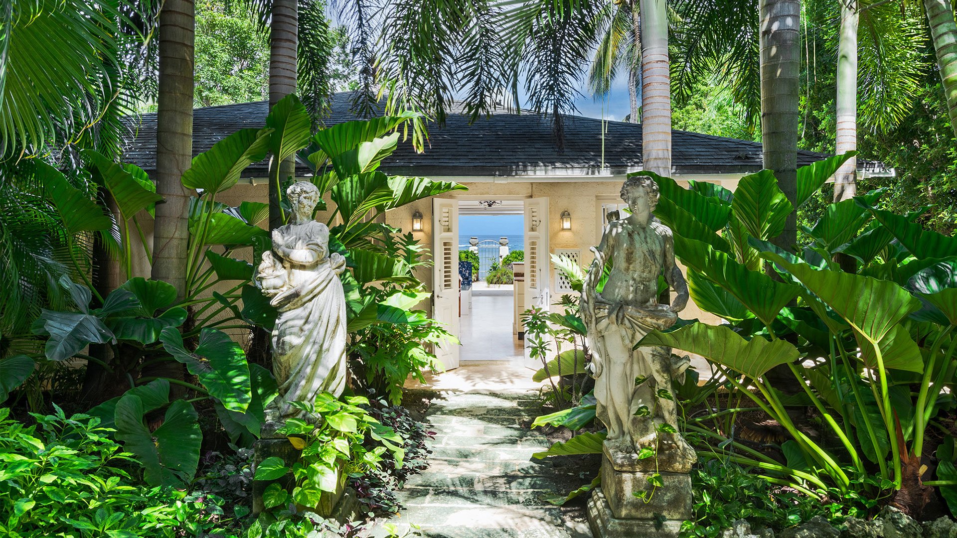 Leamington Beach Cottage
