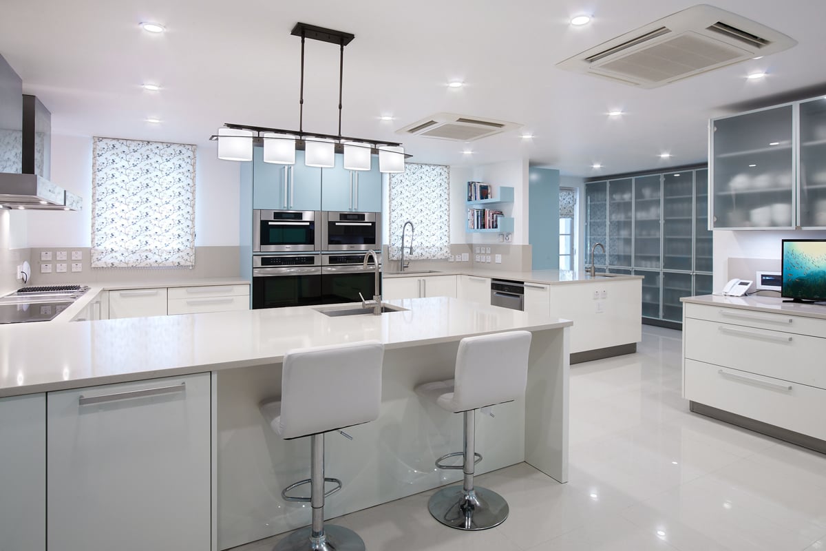 Bachelor Hall (5 bed)