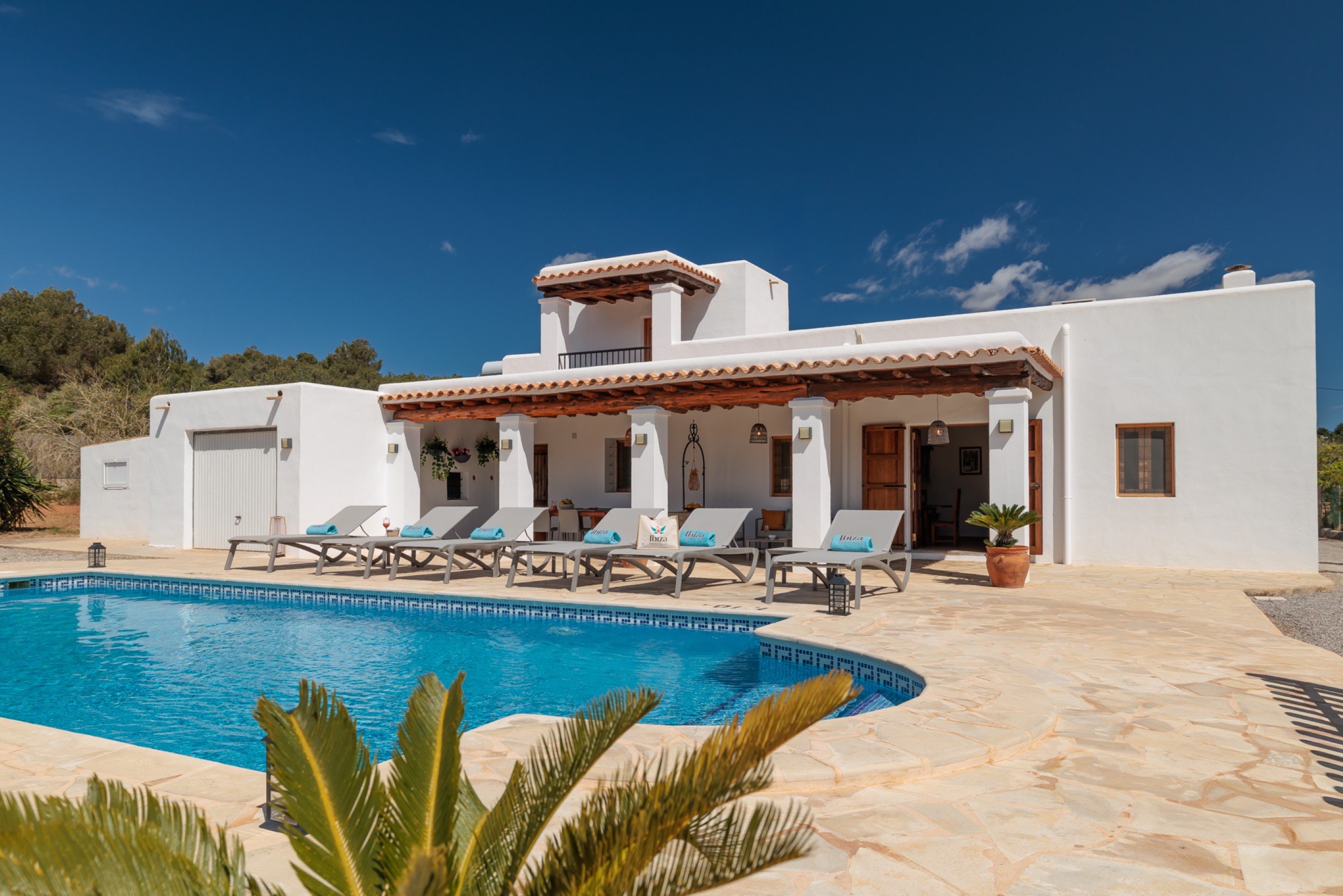 villa-img1