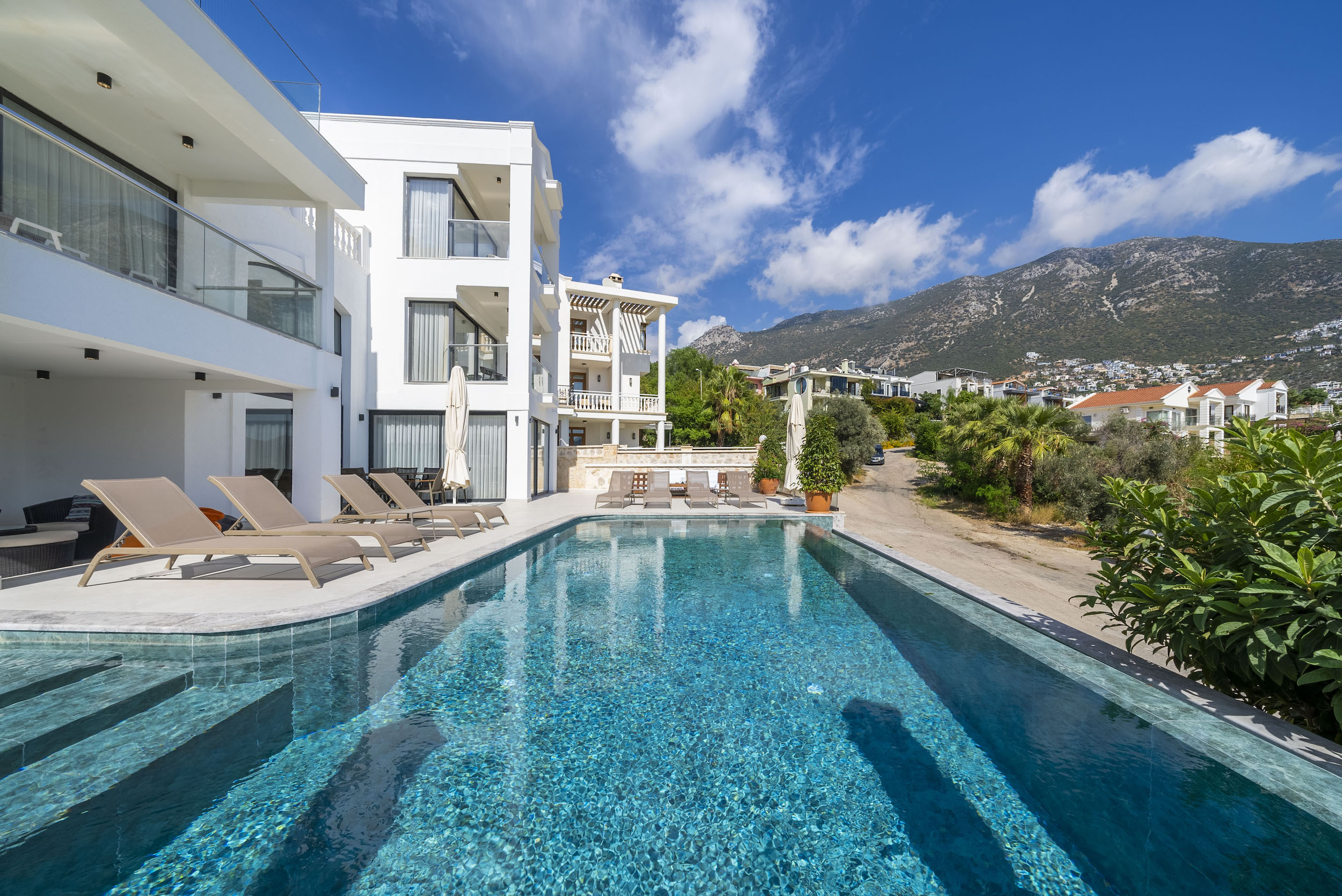 villa-img1