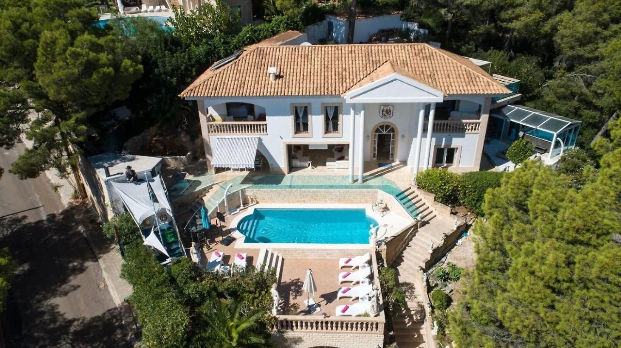 villa-img1