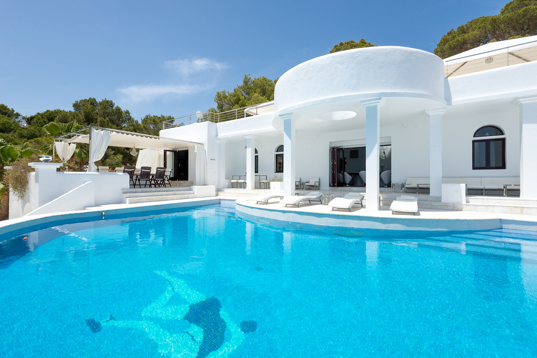 villa-img1