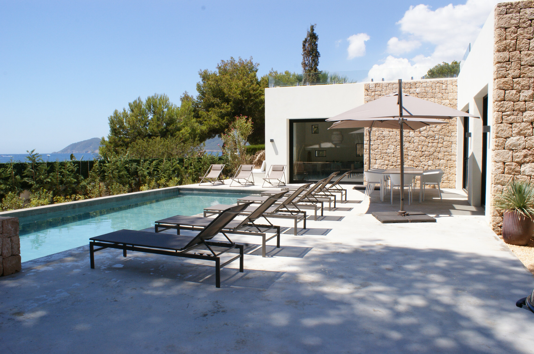 villa-img1
